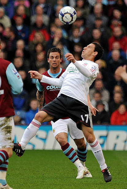 表现吸引了 表现吸引了