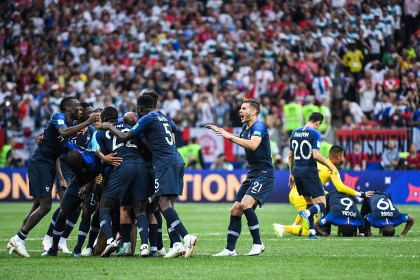 刻让球迷们 刻让球迷们