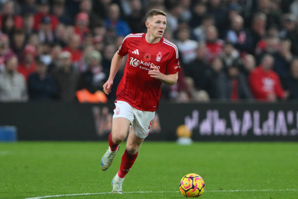 以阿诺德为 以阿诺德为