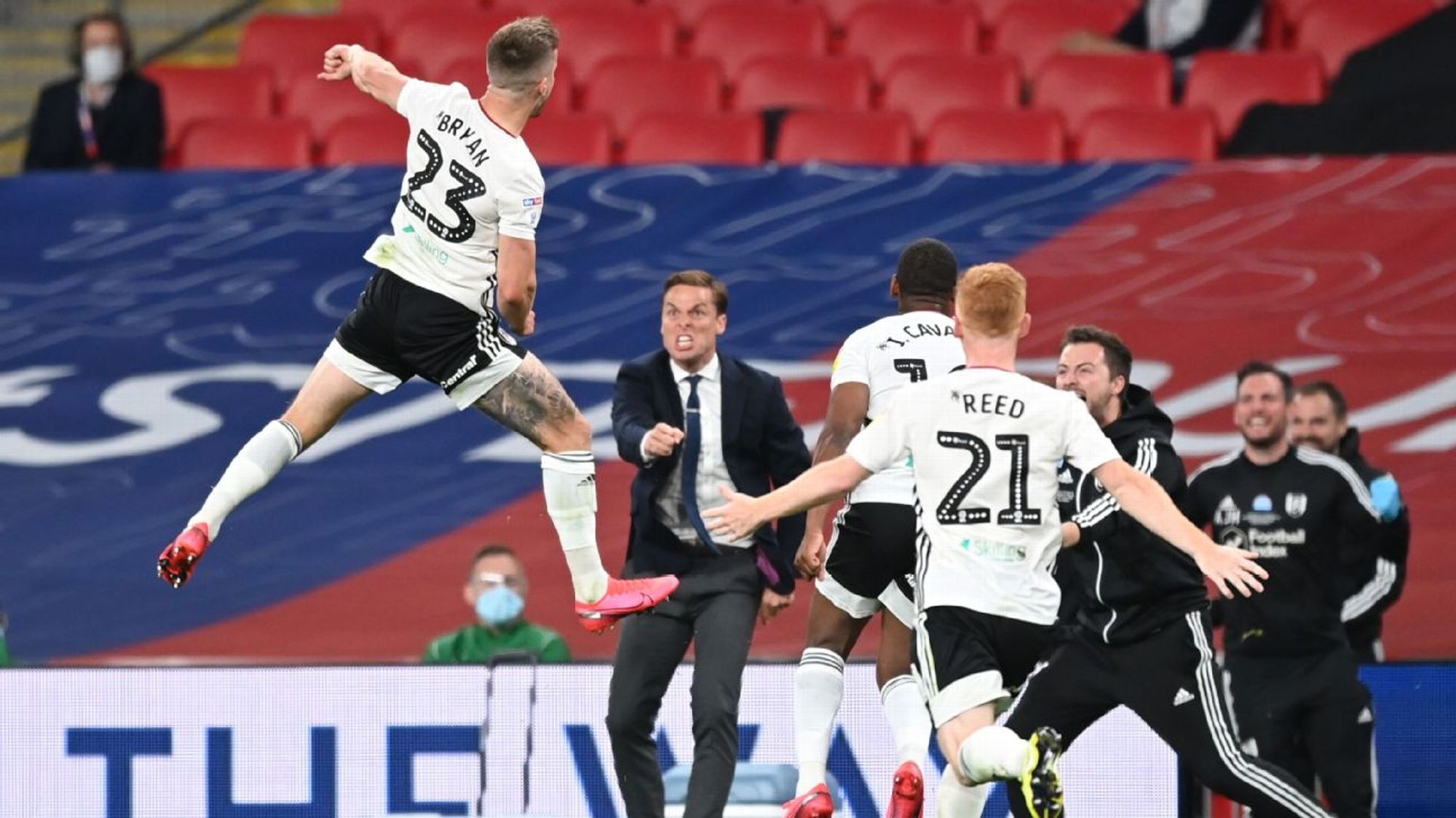 人战术调整 人战术调整