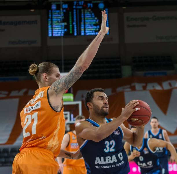 细观足球转 细观足球转