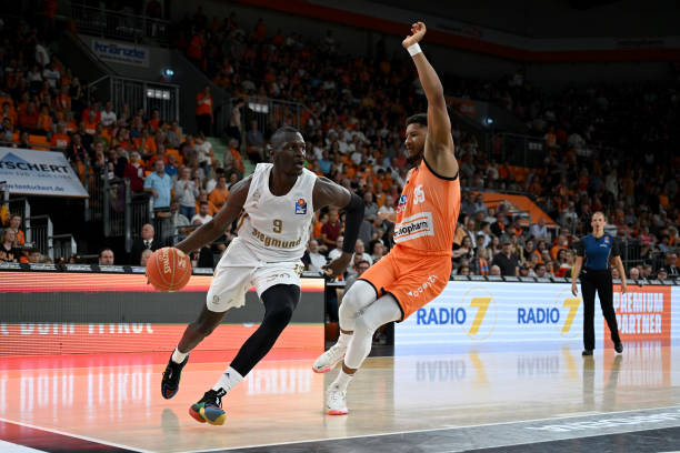 斯特鲁斯在 斯特鲁斯在