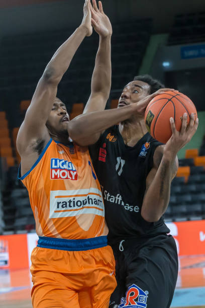 与明确的战 与明确的战